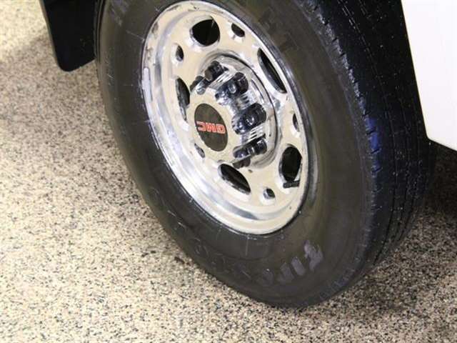 GMC Sierra 2500HD 2010 photo 23